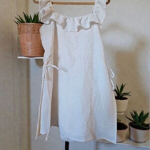 Lilly Pulitzer White Ruffled Dress